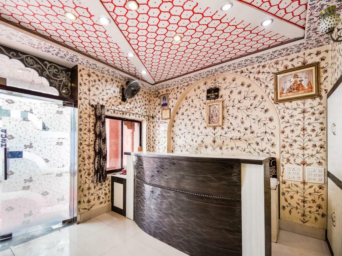 Oyo 48665 Kesar Palace Amer Екстериор снимка