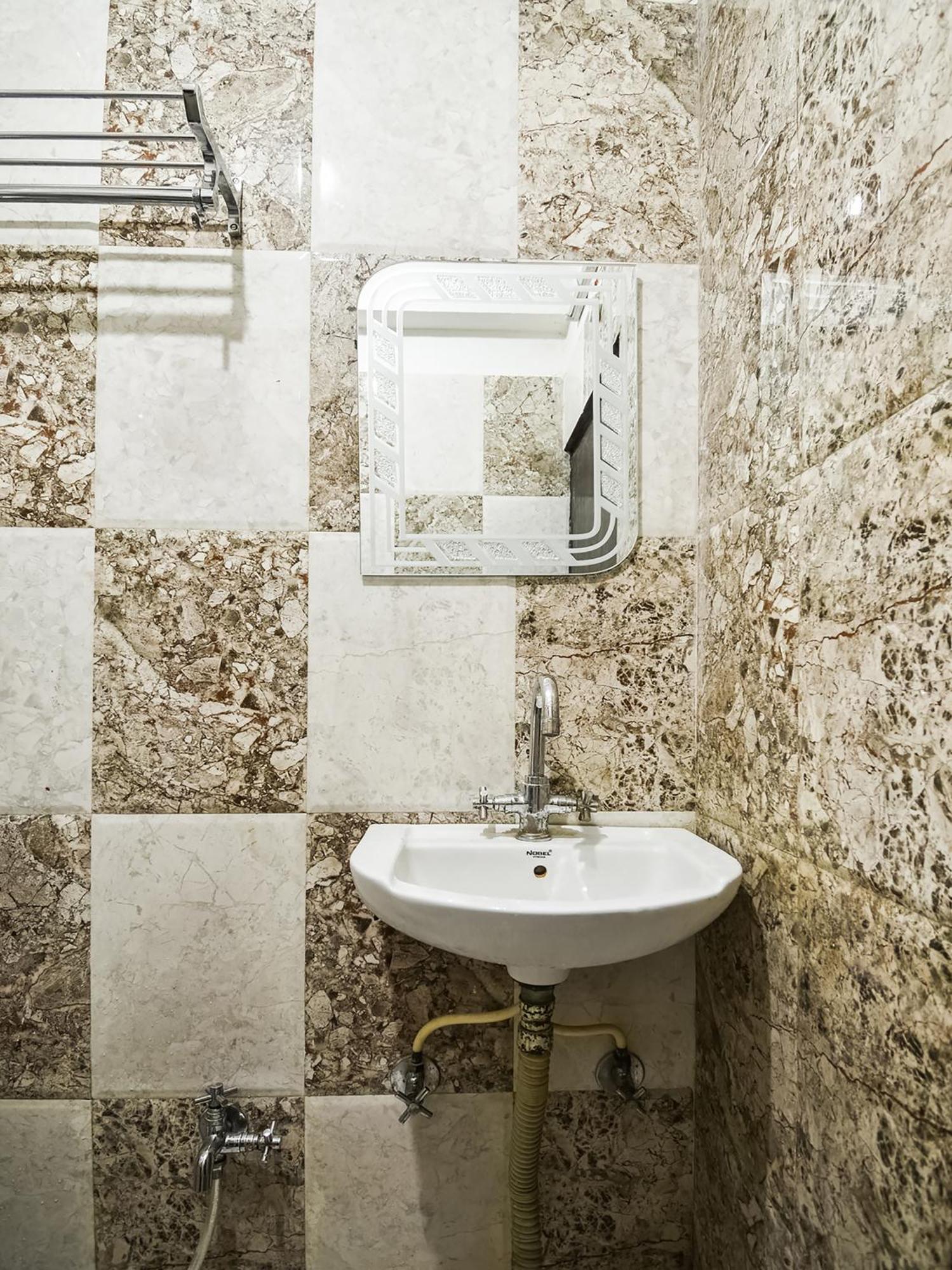 Oyo 48665 Kesar Palace Amer Екстериор снимка